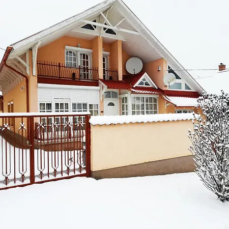 Matra Wellness Vendeghaz Guest house
